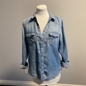 American Eagle Vintage “Boyfriend” Denim Top